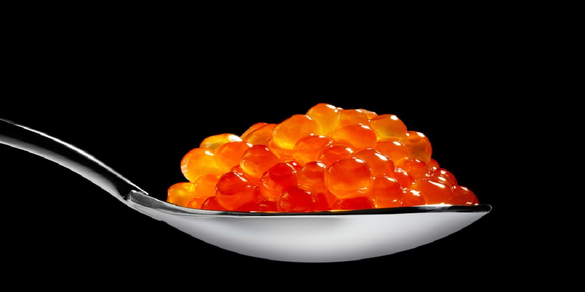 Russian caviar prices surge ahead of holidays