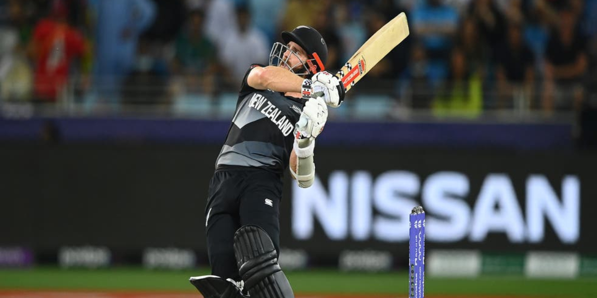 Williamson's 85 leads New Zealand to 172-4 in World Cup final