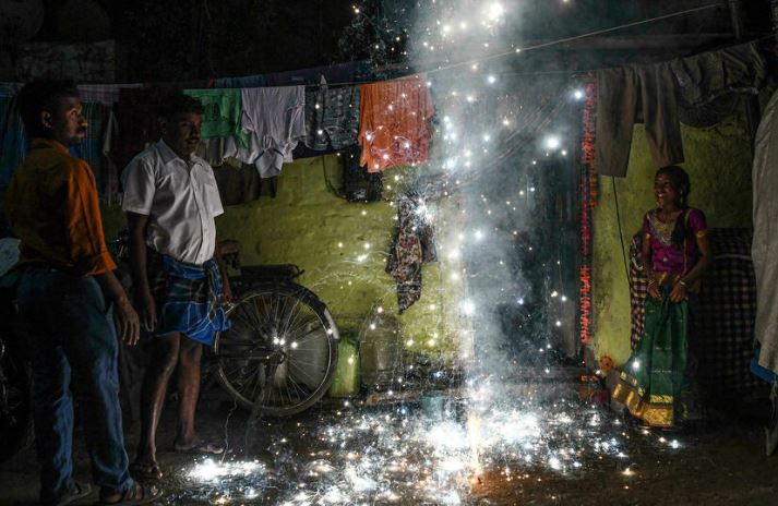 Firecrackers seized in India crackdown on festival pollution
