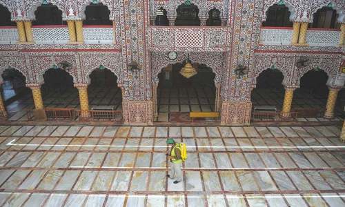 Sindh updates Covid-19 safety protocols for Mosques