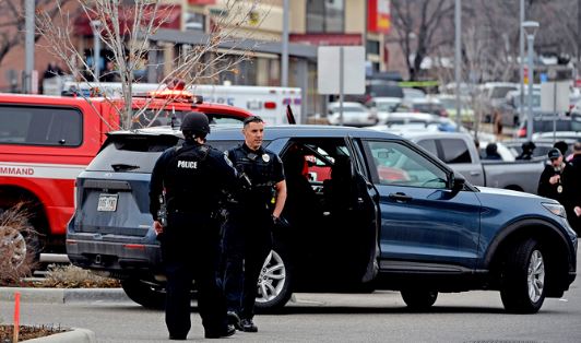 Six teens hurt in drive-by shooting near US school: police