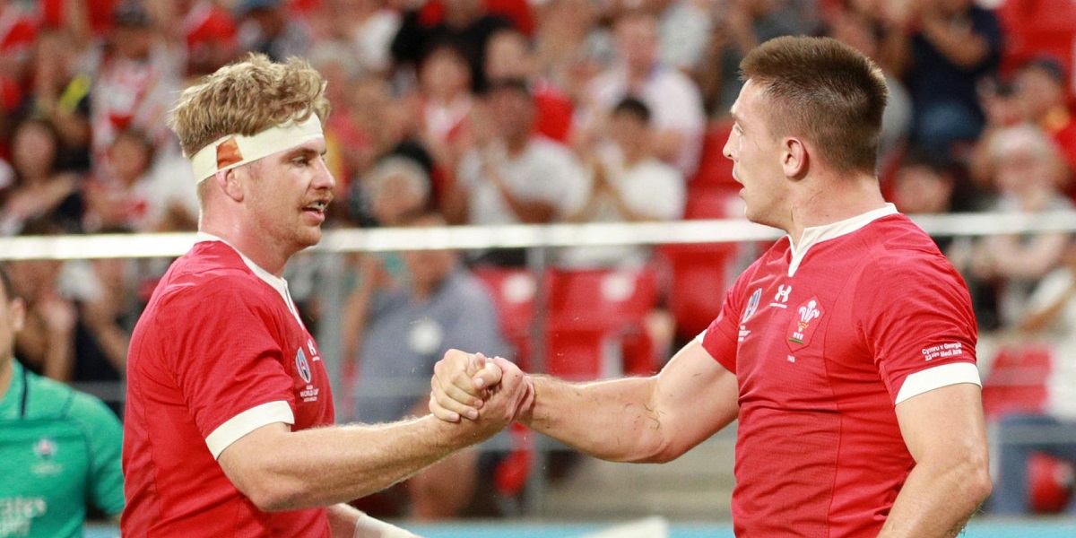 Adams, Wainwright back for Wales against Australia