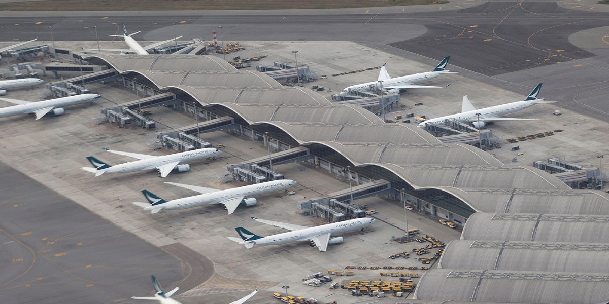 Hong Kong quarantine pushes Cathay pilots to 'breaking point'