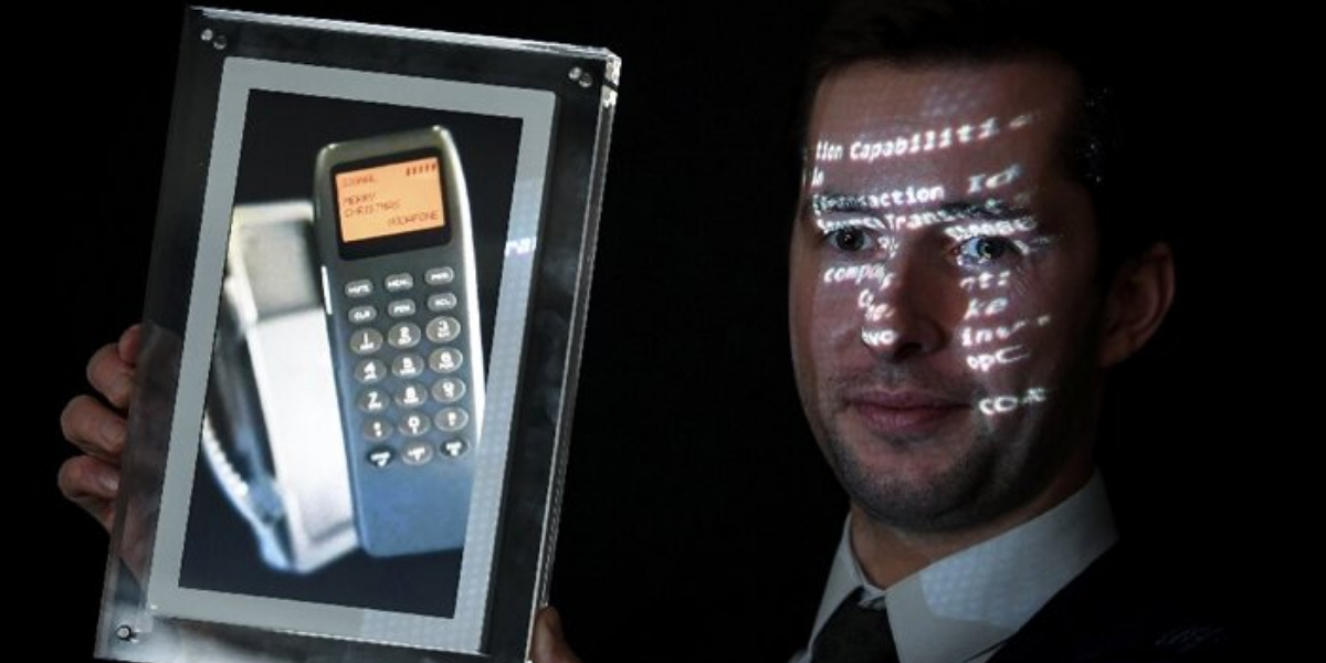 First SMS auctions for 107,000 euros as NFT