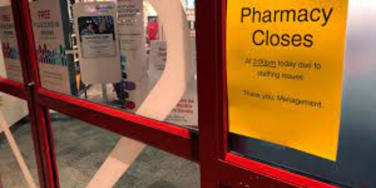 Vaccine demand and staff shortages are putting pressure on US drugstores