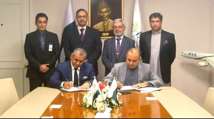 Pakistan Hindu Council, PIA pen MoU to promote religious tourism