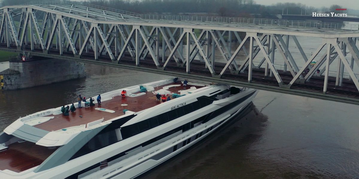 superyacht