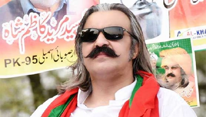 ECP orders expulsion of Gandapur from DI Khan for violating code of conduct