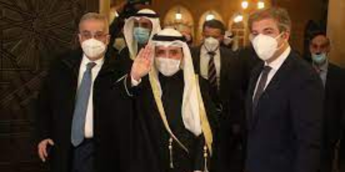 Kuwaiti FM extends suggestions to Lebanese president on rebuilding trust