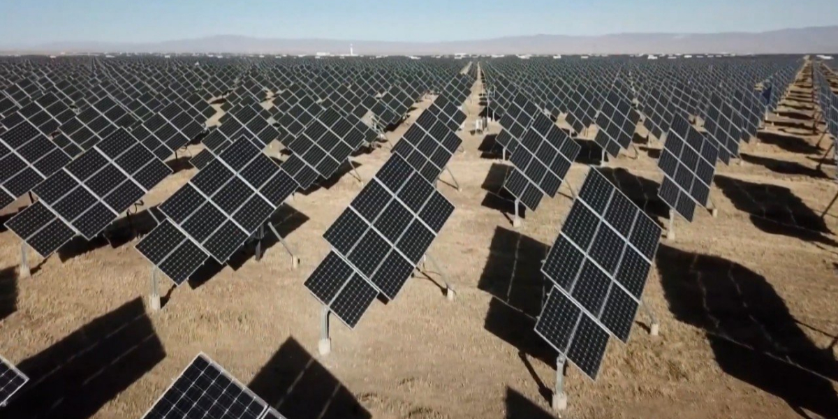 Xi Focus: Xi stresses solid implementation of decisions, arrangements on carbon peaking, neutrality