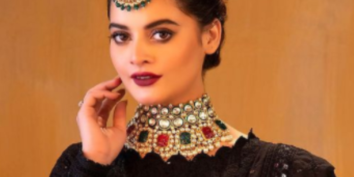 Minal Khan