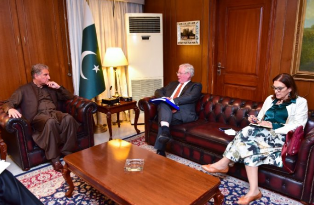 Pakistan, European Union discuss ties, human rights violations in IIOJ&K