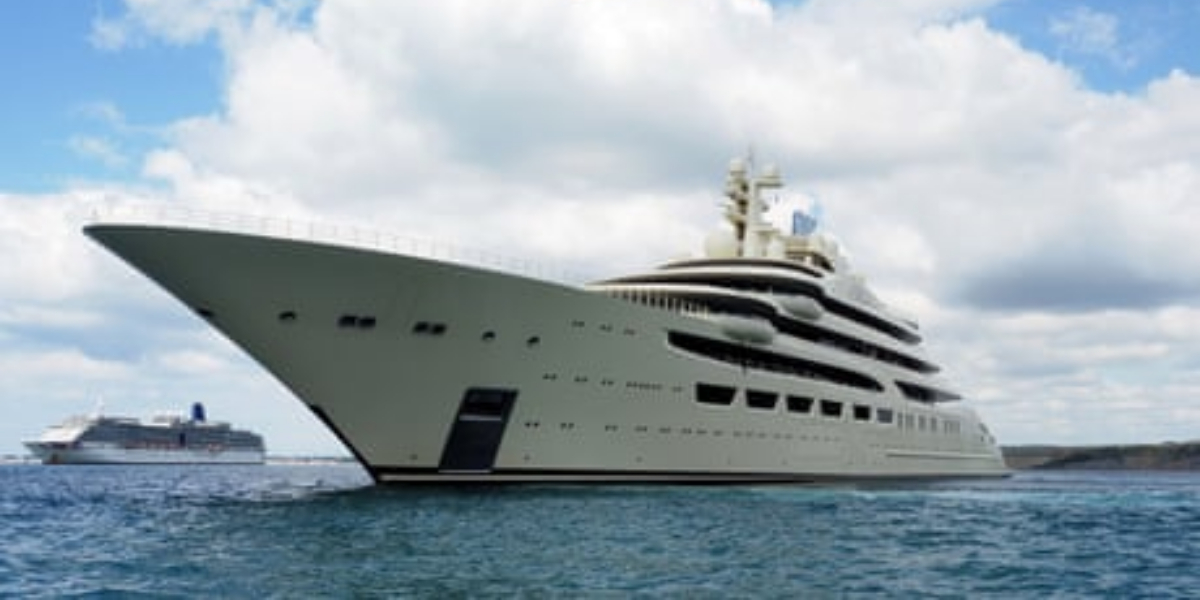 superyacht