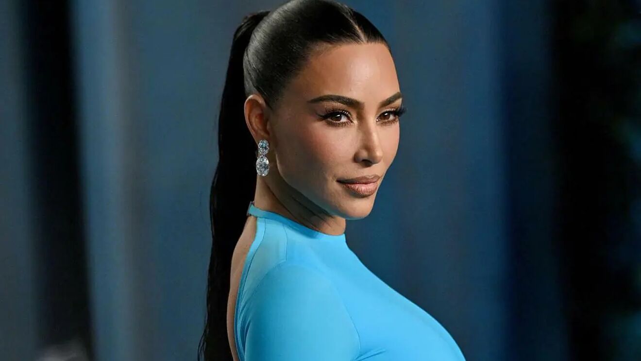 KIM KARDASHIAN.