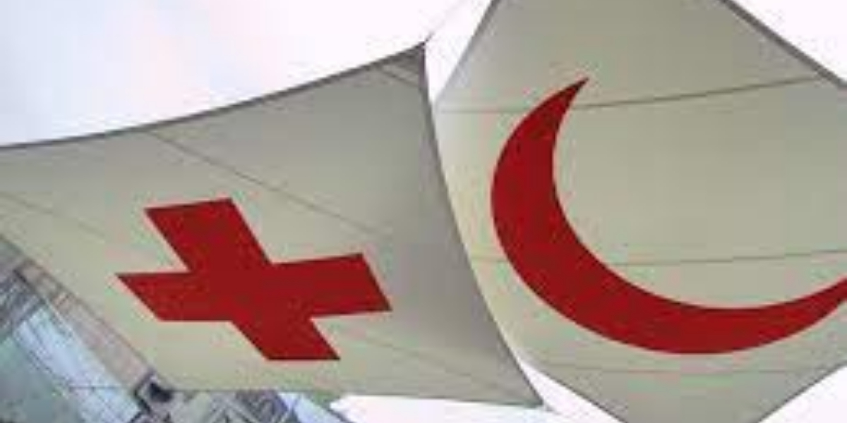 Red Cross says team 'being held' west of Mariupol