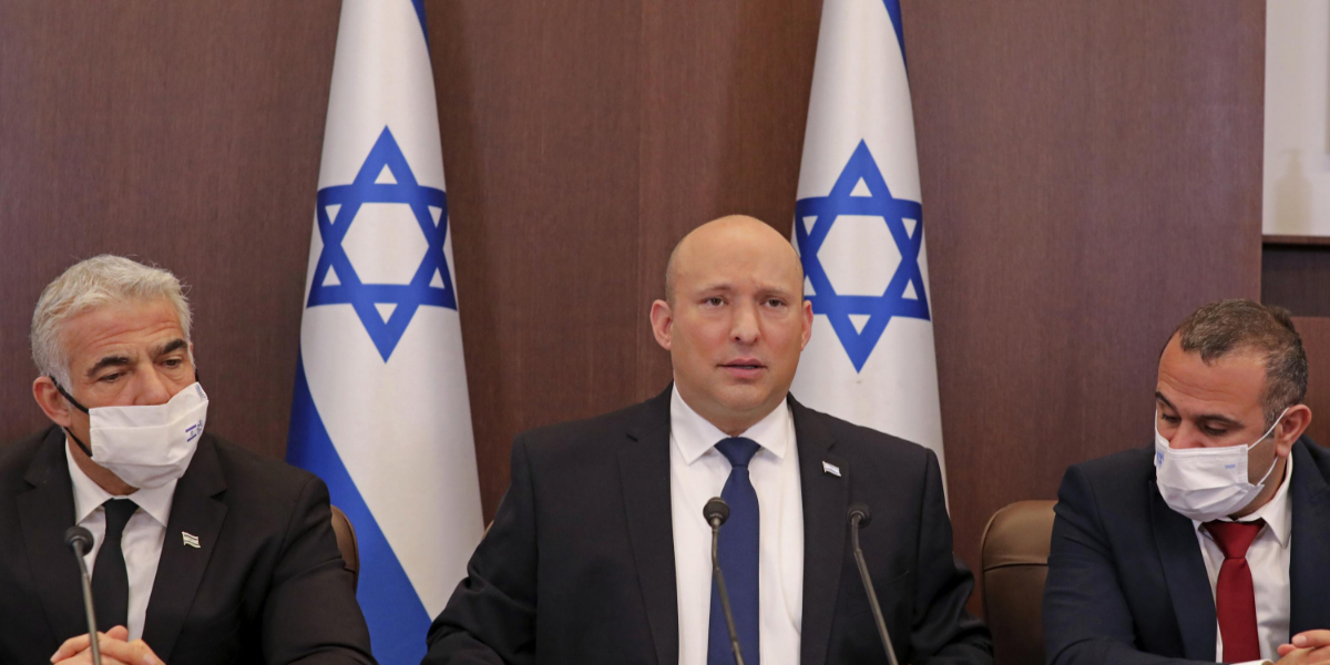 Israel accuses Iran of continuing uranium enrichment, calls for "Plan B"