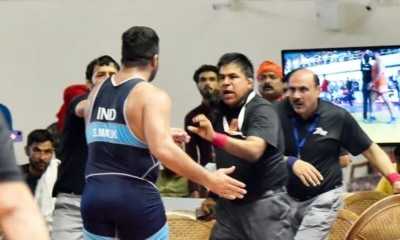 Wrestler Satender Malik received a lifetime ban, for slapping a referee