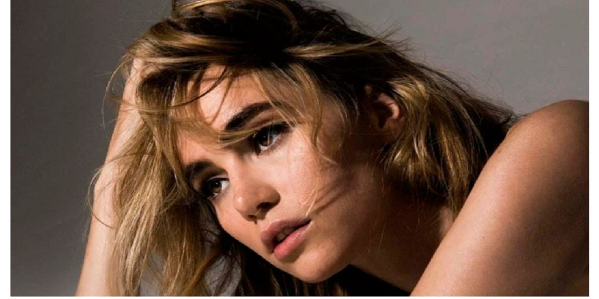 Suki Waterhouse