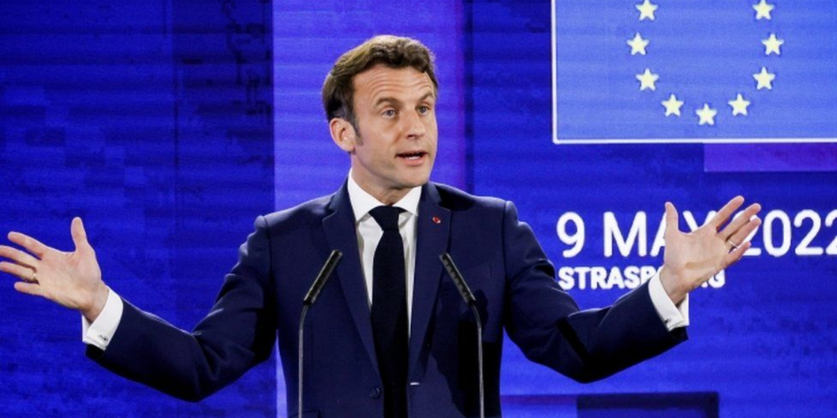 Macron says Ukraine's bid to join the EU will take decades
