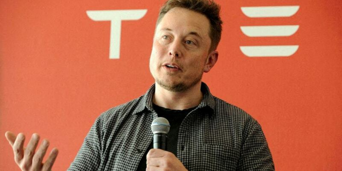 Musk denies harassing a flight attendant on a private plane