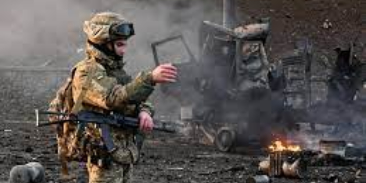 South, Ukrainian soldiers resist an enemy helicopter strike against Ukrainian positions