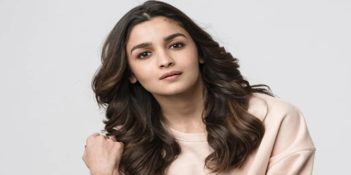 Alia Bhatt is on her way to shoot her Hollywood film