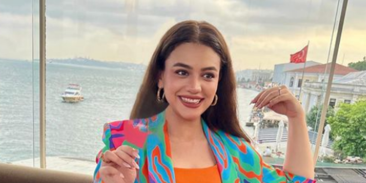 Zara Noor Abbas