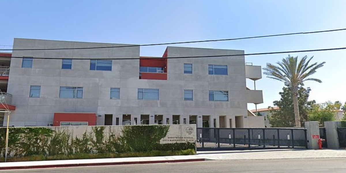 Lawsuit filed against Los Angeles high school for its 'racially divisive, anti-Semitic' worldview./Bolnews.com