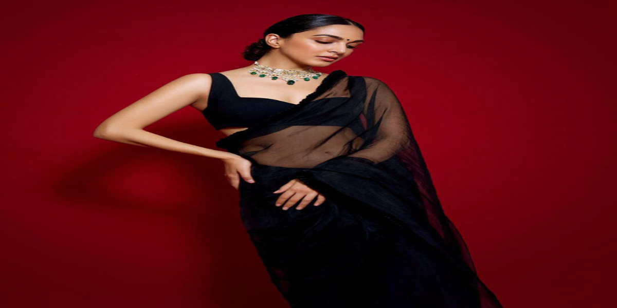 Kiara Advani is stunning in a black organza saree for JugJugg Jeeyo promotions