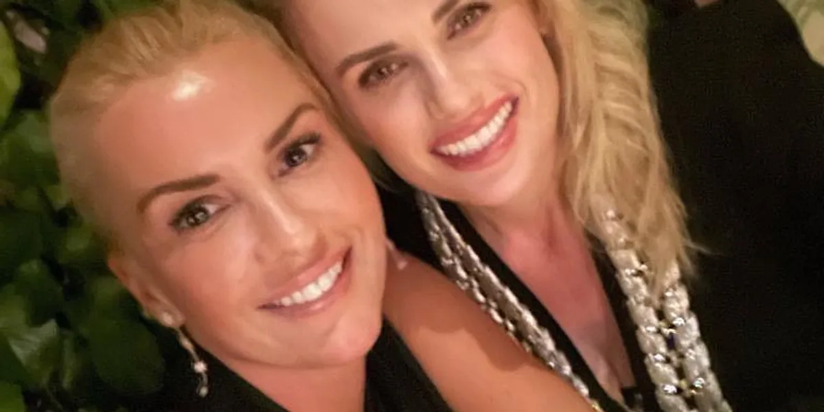 Rebel Wilson with ramona agura