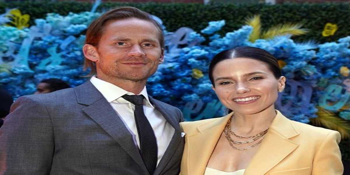 Oklahoma: Sophia Bush Marries Grant Hughes in a Wedding