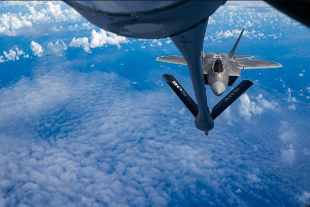 US and Japanese warplanes show