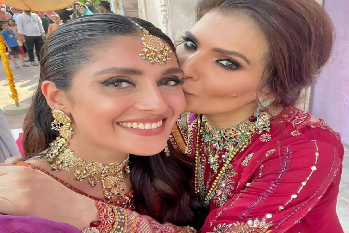 Resham and Ayeza