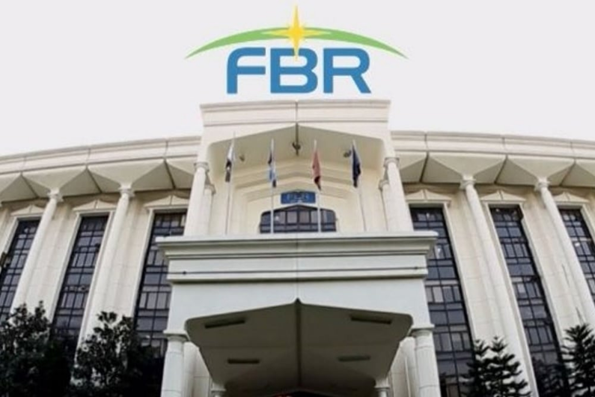 FBR lowers withholding Tax to 1%