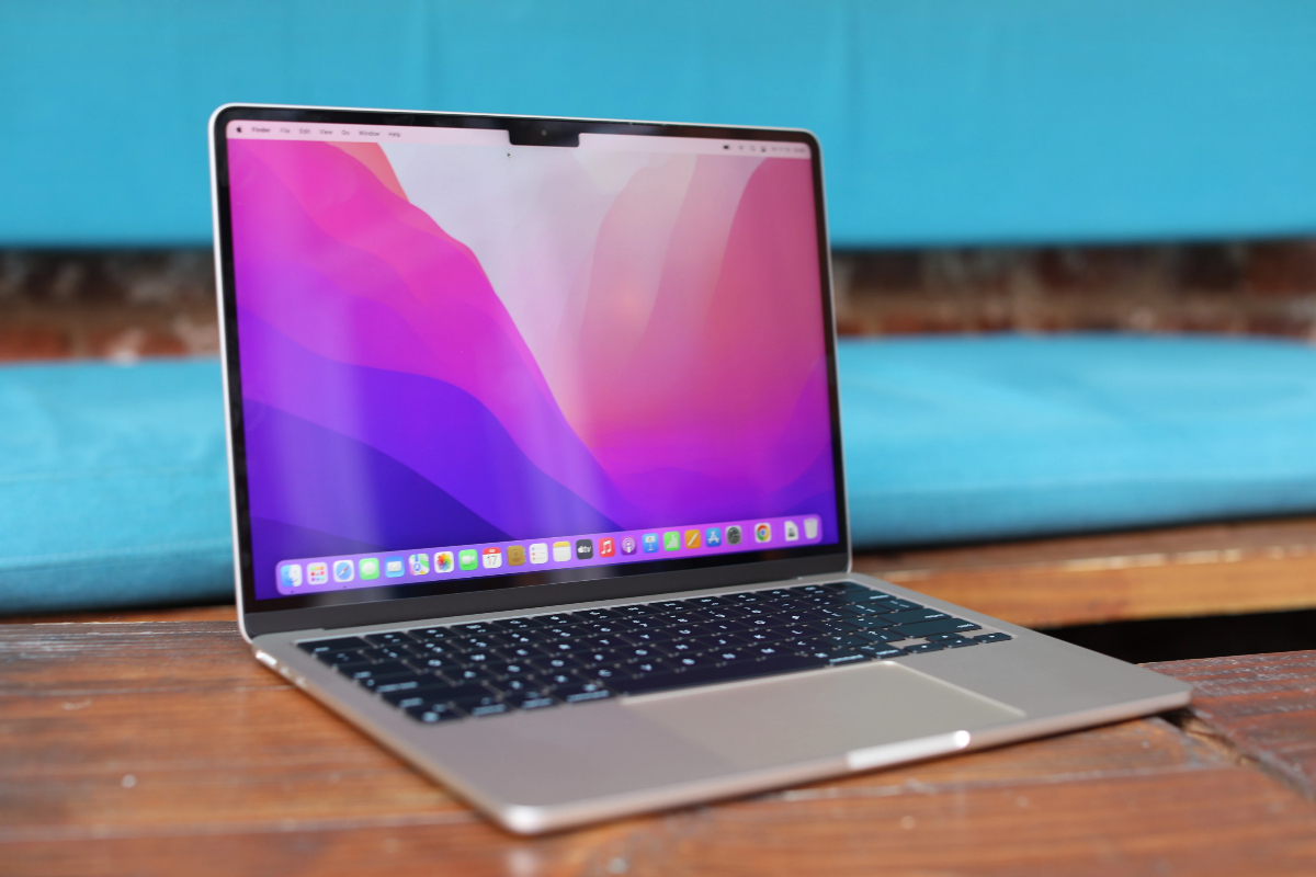 Apple MacBook Air M2 price in Pakistan