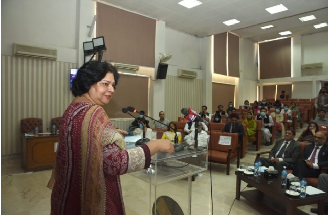 media's role in fostering national unity
