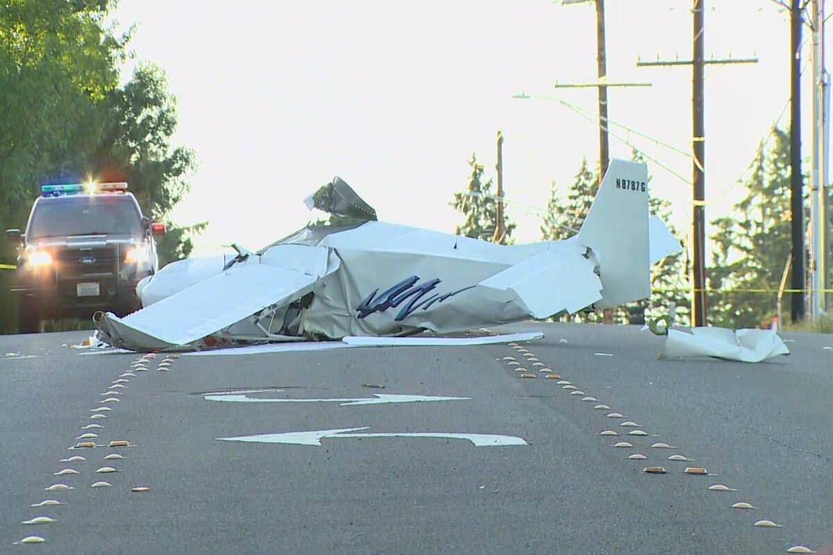 aircraft crashes