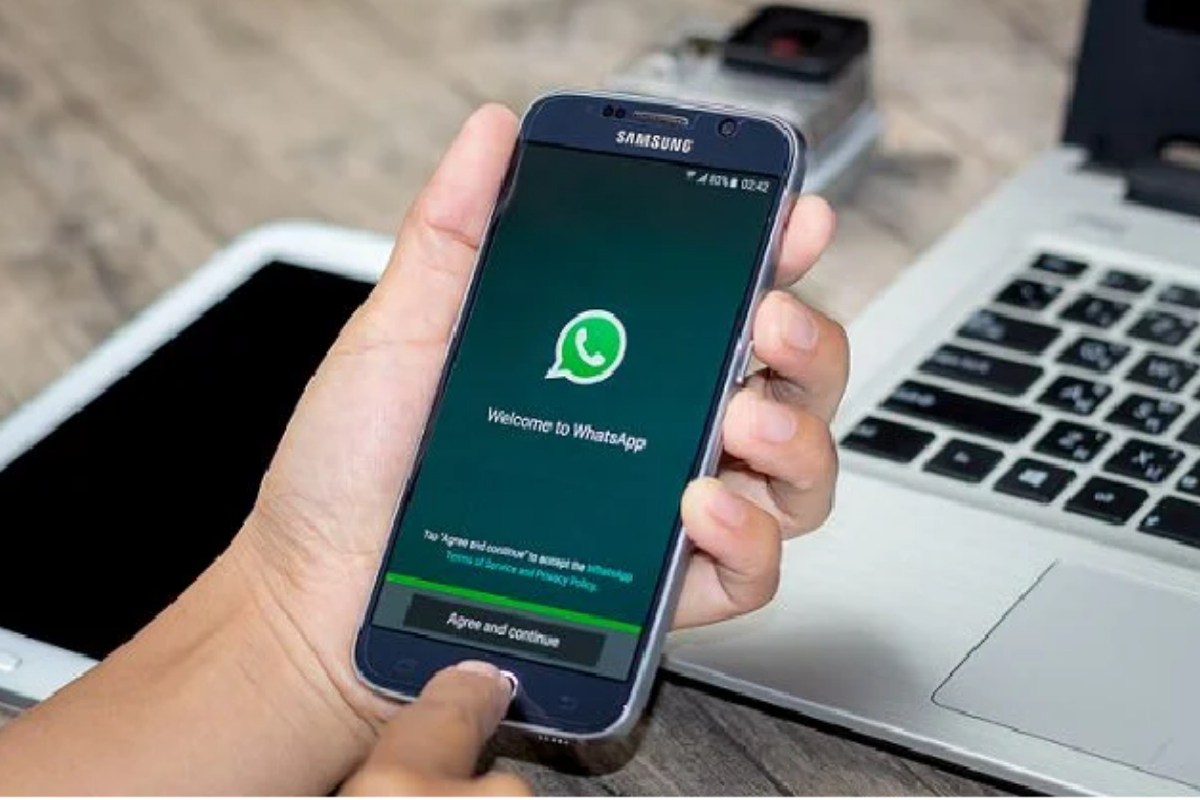 WhatsApp