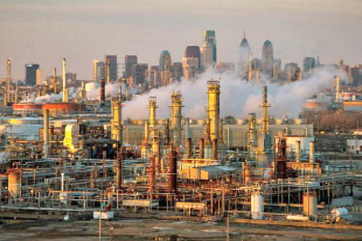 Pakistan imports oil from Saudi Arabia