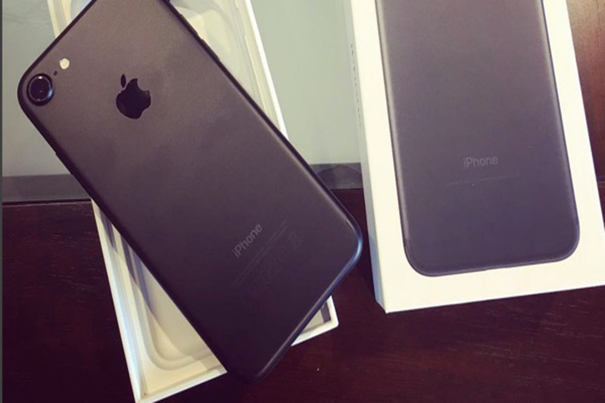 Apple iPhone 7 price in Pakistan