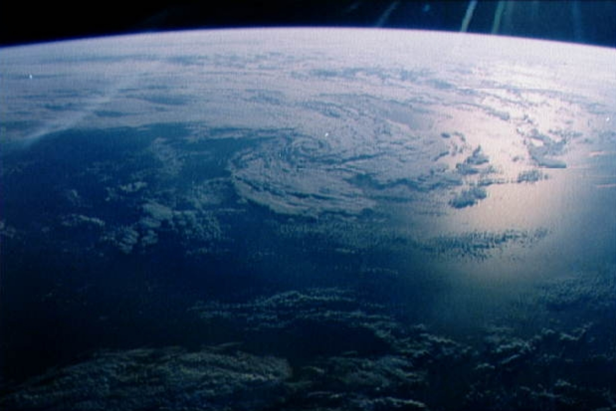 Scientists detect ocean in nearby exoplanet