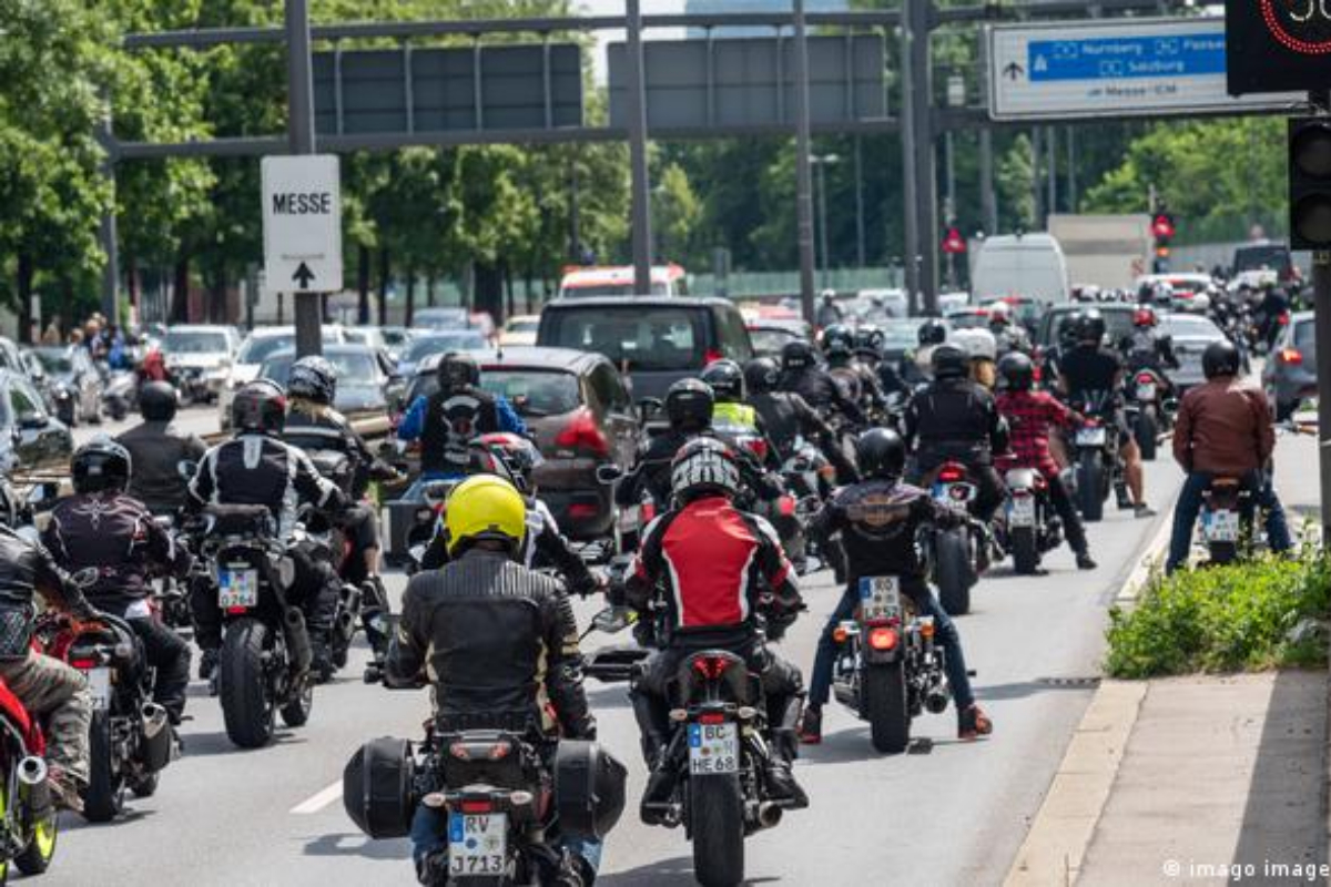Bike protesters