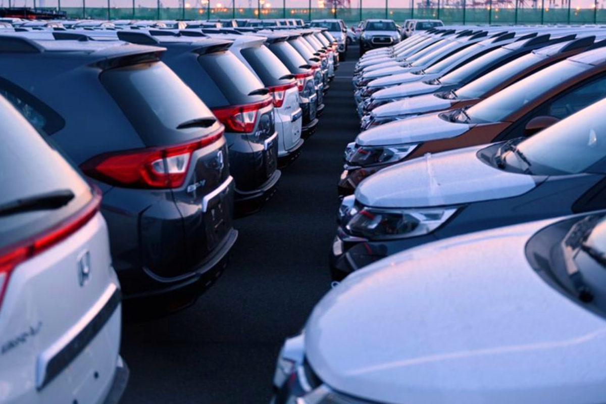 Auto sales expected to trim in August