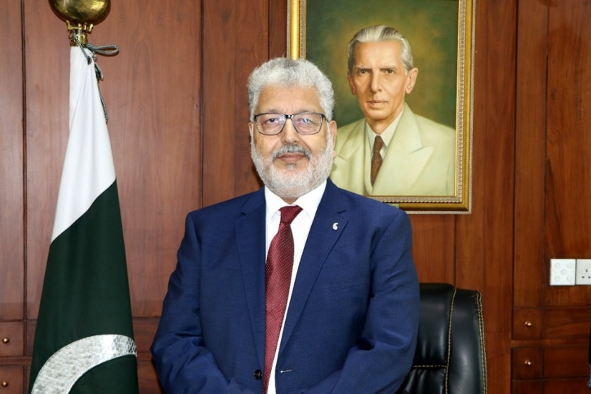 Dr. Mukhtar Ahmed