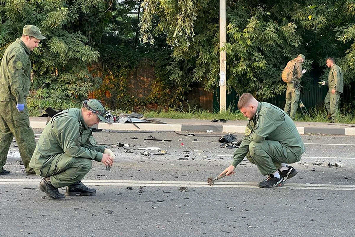 Russia opens a murder inquiry