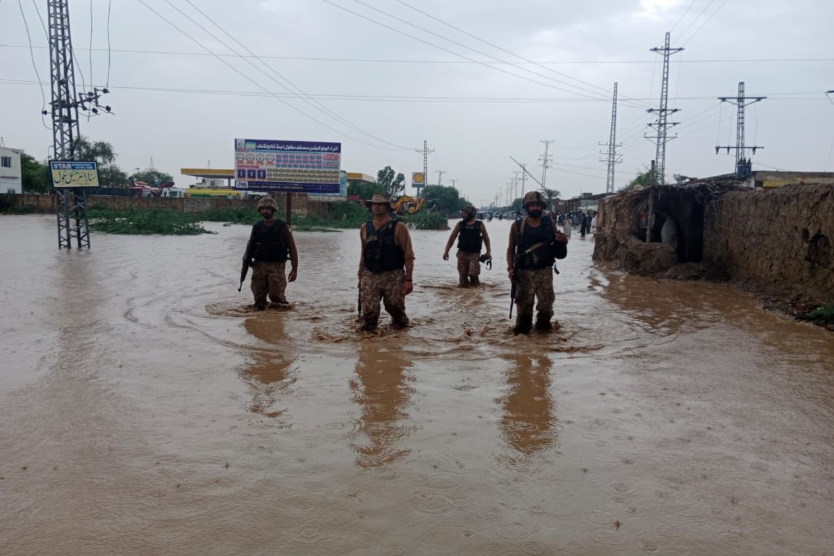 troops flood