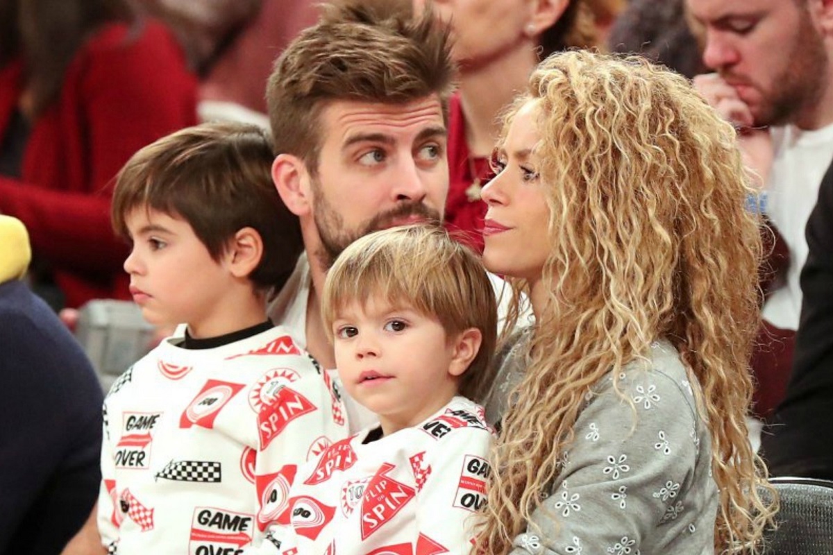 Shakira,