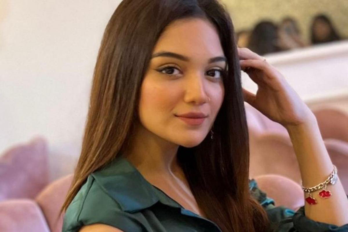 Romaisa Khan
