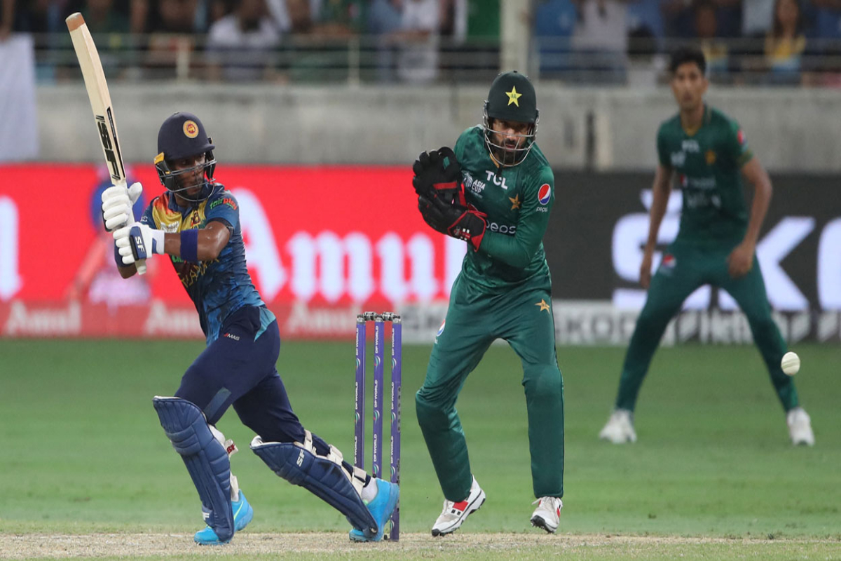 Sri Lanka beat Pakistan