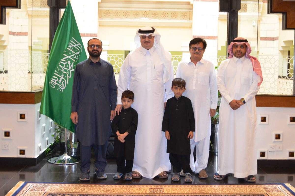 KSA Ambassador met child